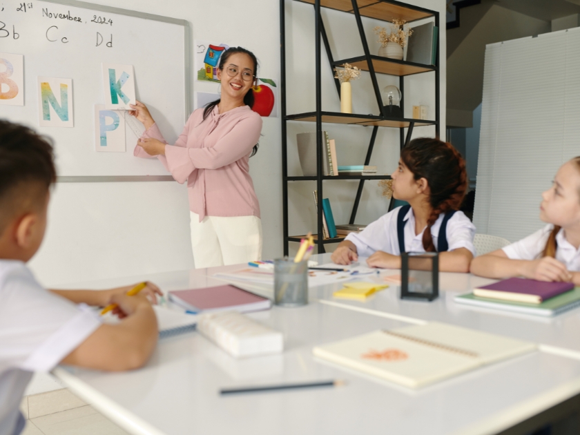 Khoá học tiếng anh giao tiếp Quảng Ngãi bài bản, cam kết đầu ra